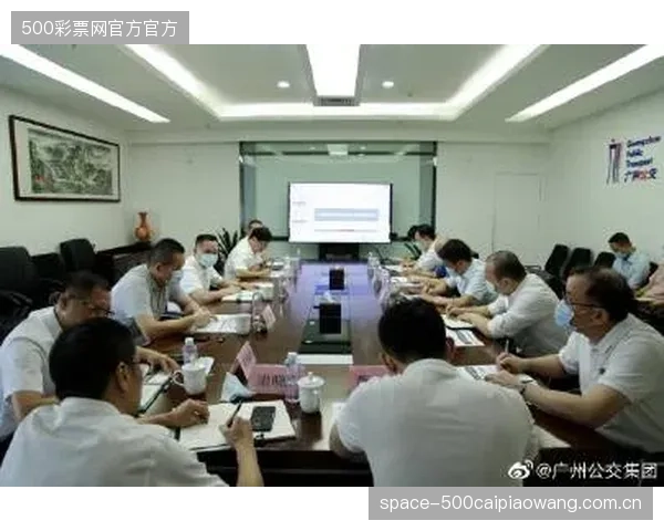 俱乐部+自由职业”双栖模式撕裂传统全职雇佣关系，人才价值实现方式更多元